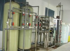 <b>無頂壓逆流再生鈉離子交換器</b>